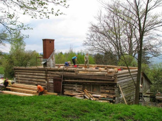 Remont Zagroń Remont chatkowego dachu