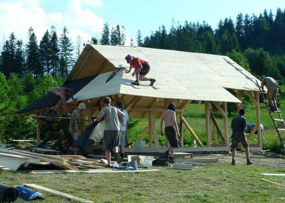 Baza na przełęczy Głuchaczki