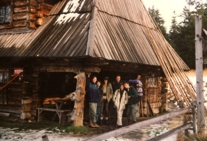 przed chatką Metysówka przed chatką